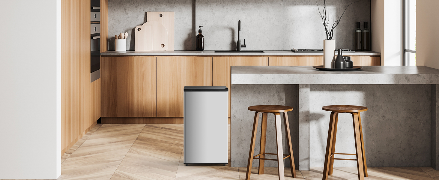 3.2 Cu.Ft Mini Fridge with Freezer Small Refrigerator Single Door Energy-efficient Low Noise