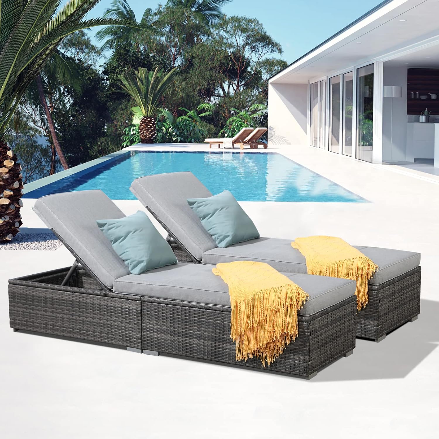 Patiorama Outdoor Patio Lounge Chair Elegant Reclining Adjustable Pool Rattan Chaise Chair