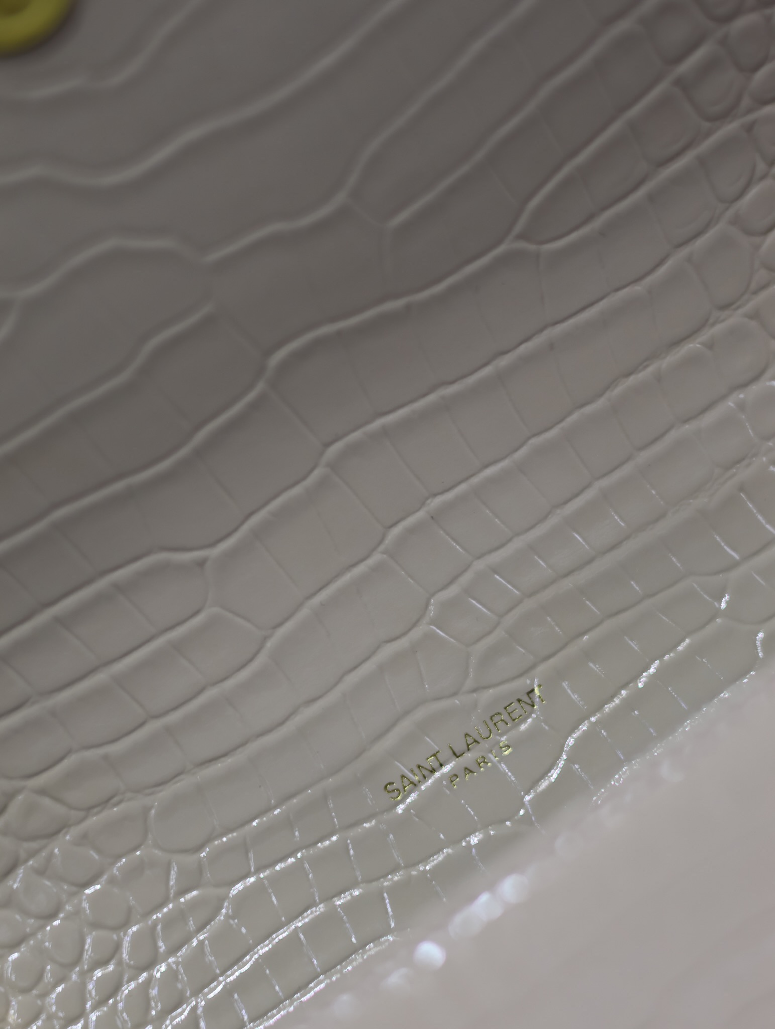 YSL Medium Kate Tassel  in Beige Crocodile Grain Leather - Replica Luxury Bags™