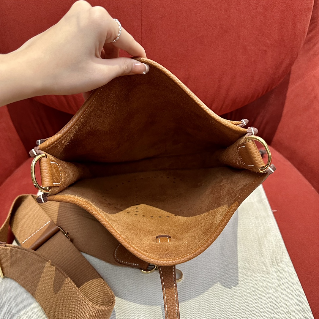 Hermes PM Evelyne  in Brown - Small - Replica Luxury Bags™