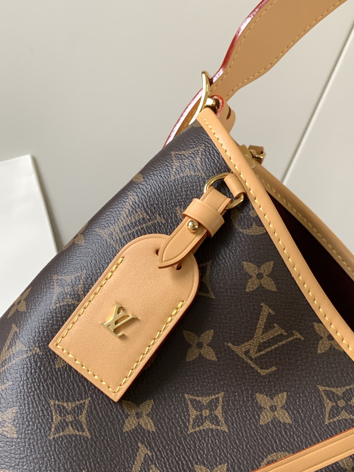 LV CarryAll MM Hand - Large - Replica Luxury Bags™