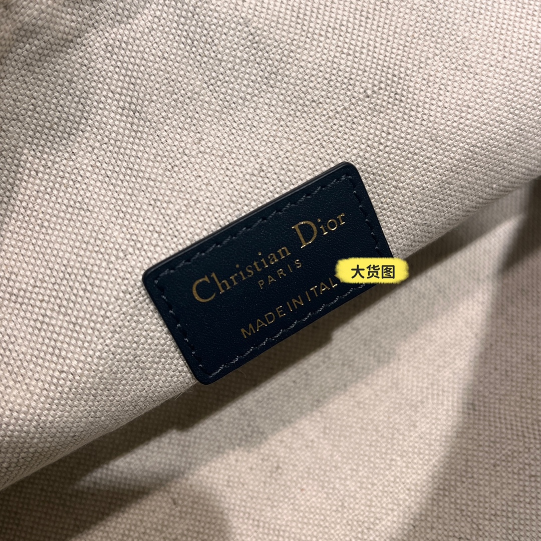 Medium DiorTravel Nomad Pouch - Blue Dior Oblique Jacquard - Replica Luxury Bags™