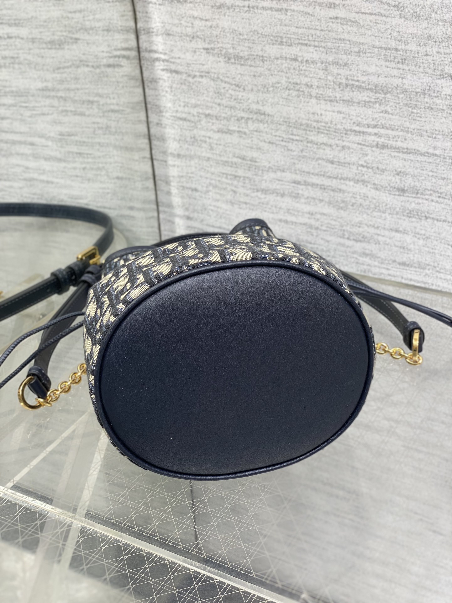 Dior 30 Montaigne Mini Bucket  with Drawstring - Blue Dior Oblique Jacquard - Replica Luxury Bags™