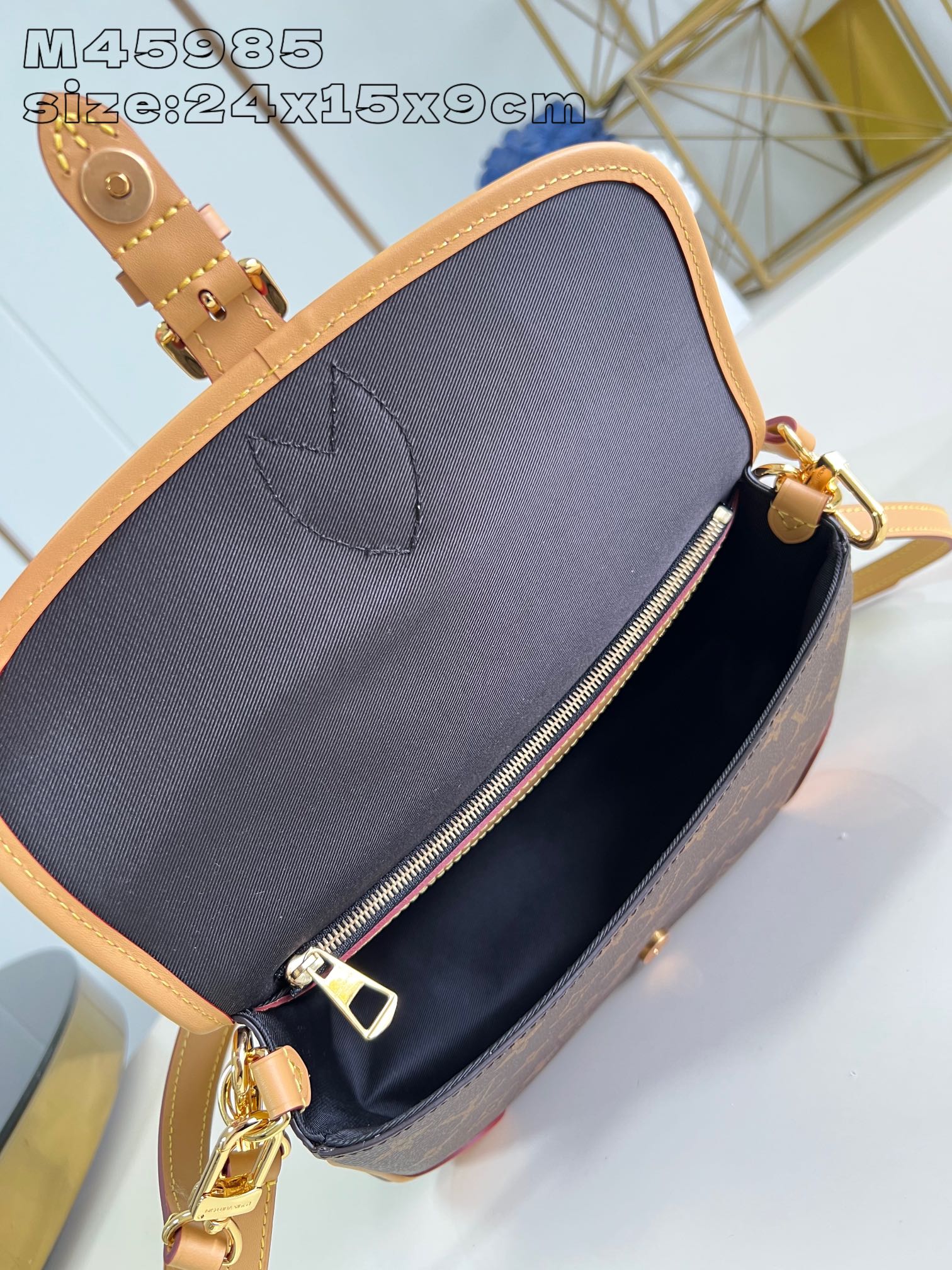 LV Diane  - Leather Strap Version - Replica Luxury Bags™
