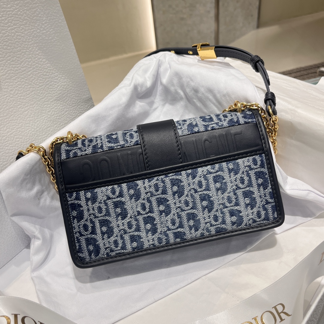 30 Montaigne East-West  with Chain - Blue Denim Dior Oblique Jacquard - Replica Luxury Bags™