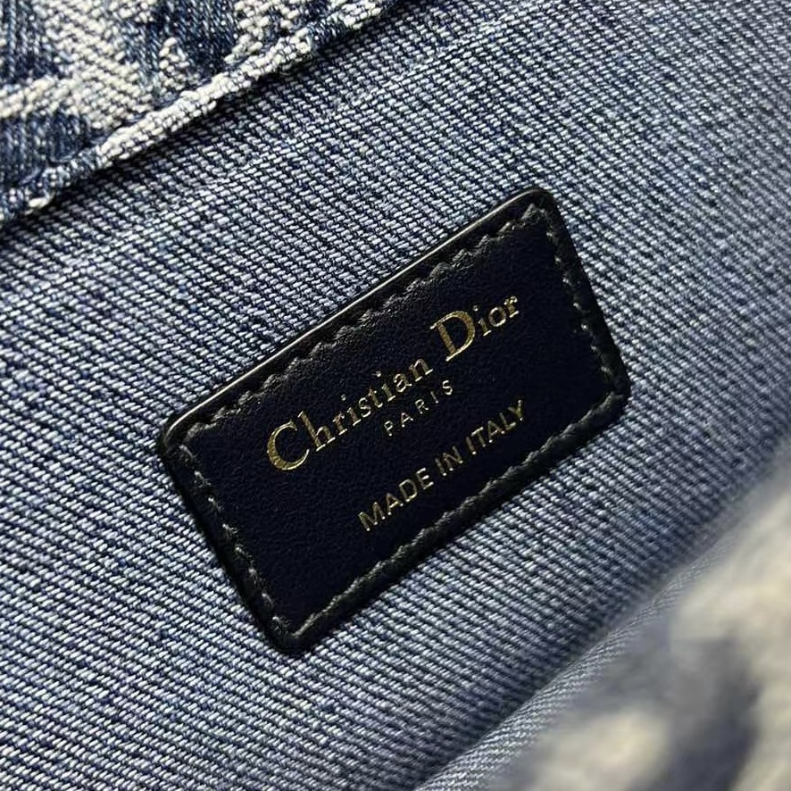 30 Montaigne East-West  with Chain - Blue Denim Dior Oblique Jacquard - Replica Luxury Bags™