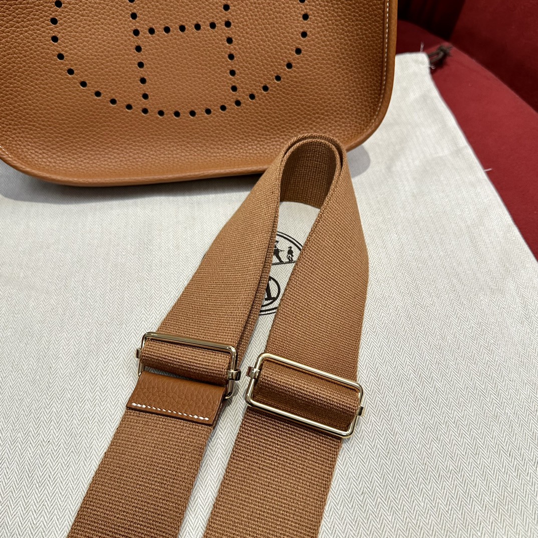 Hermes PM Evelyne  in Brown - Small - Replica Luxury Bags™