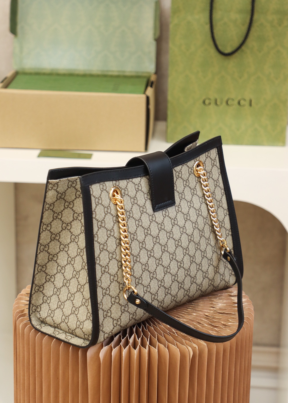 Gucci Padlock GG Small & Medium Shoulder  in Black Leather Trim - Replica Luxury Bags™