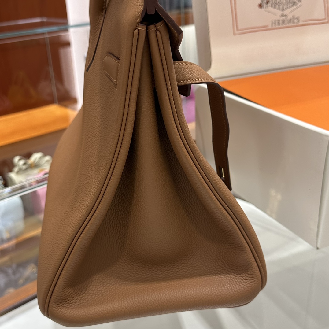 Hermes Birkin  35cm in Brown Gold Hardware - Replica Luxury Bags™