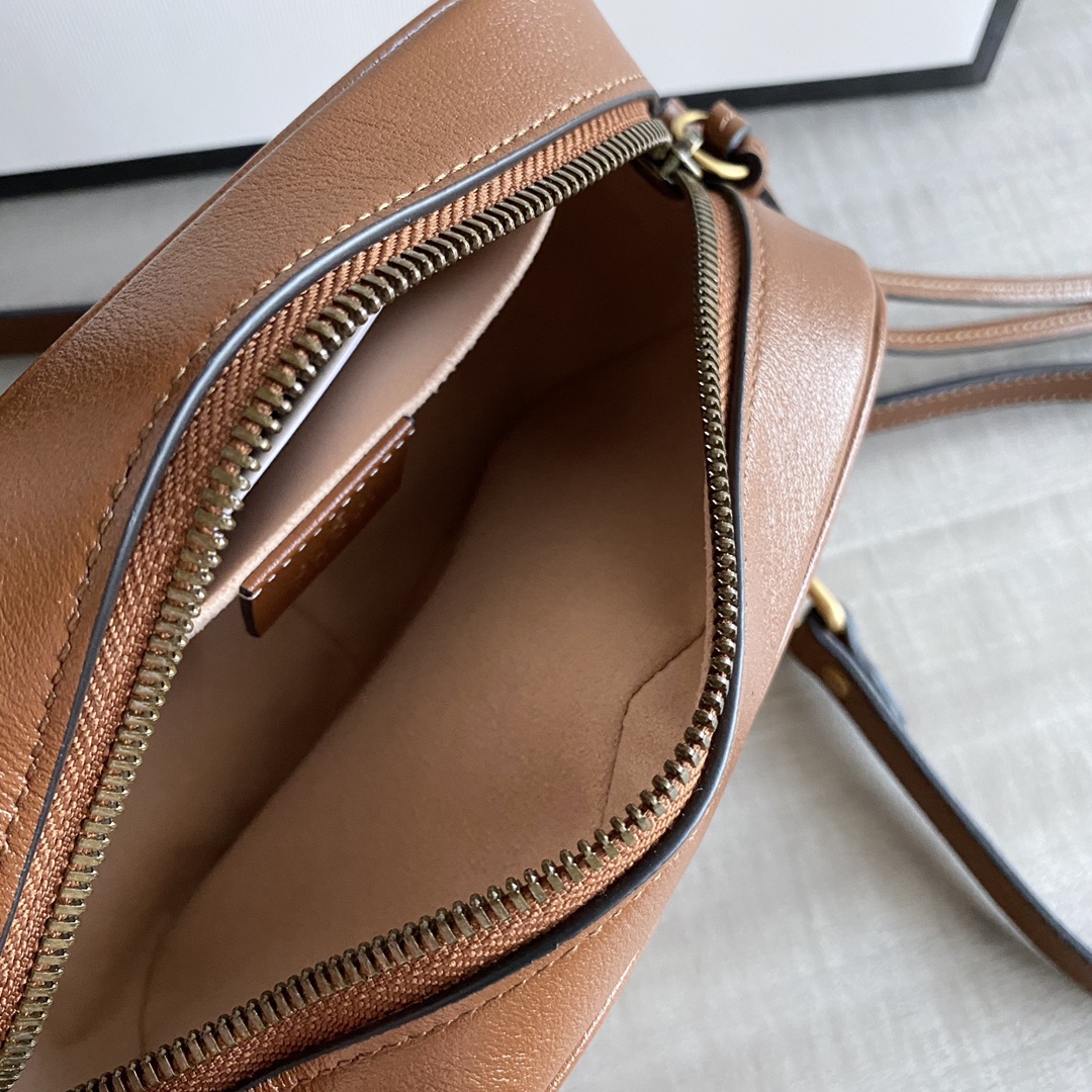 Gucci GG Marmont Mini & Small Shoulder  in Brown | Camera - Replica Luxury Bags™