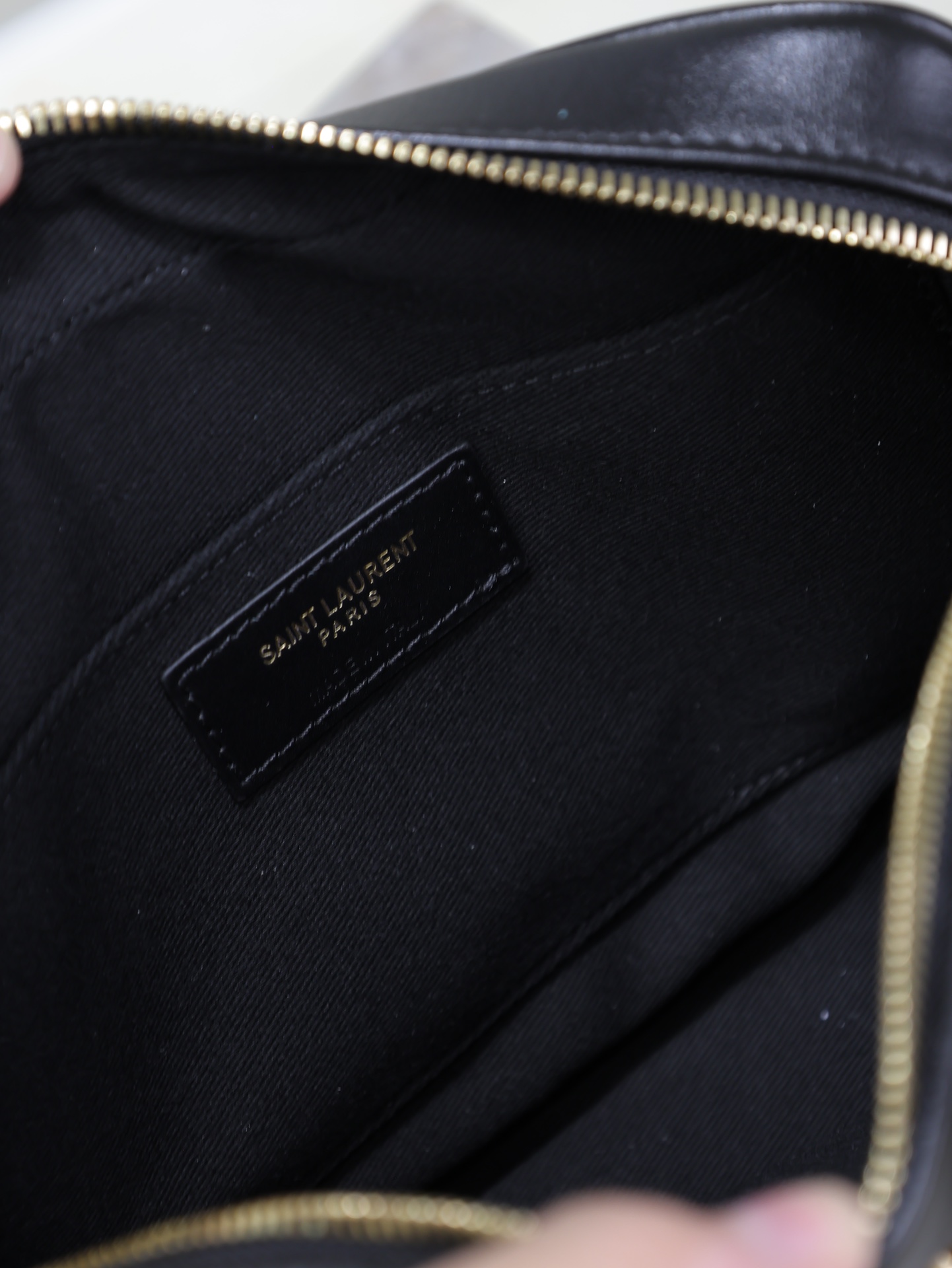 YSL Lou Camera  in Black Quilted Calfskin & Gold-Toned Hardware - Replica Luxury Bags™