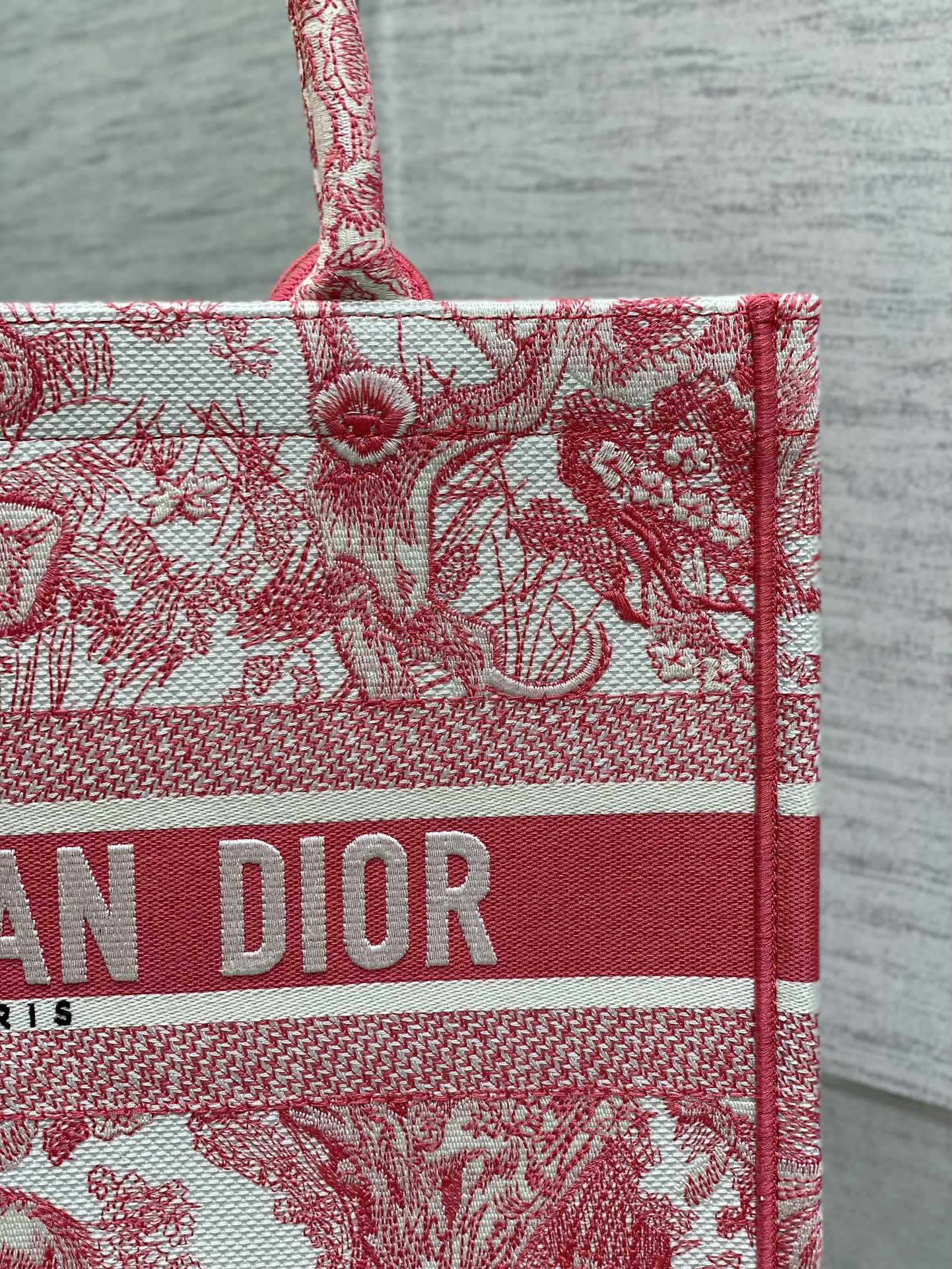 Medium Dior Book Tote  - Tiger - Pink and Ecru Toile de Jouy Embroidery - Replica Luxury Bags™