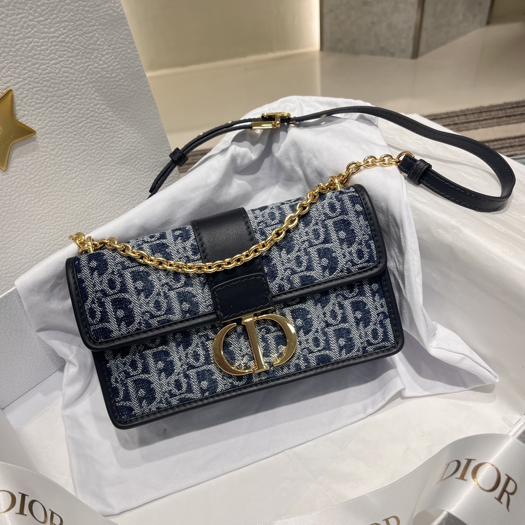 30 Montaigne East-West  with Chain - Blue Denim Dior Oblique Jacquard - Replica Luxury Bags™