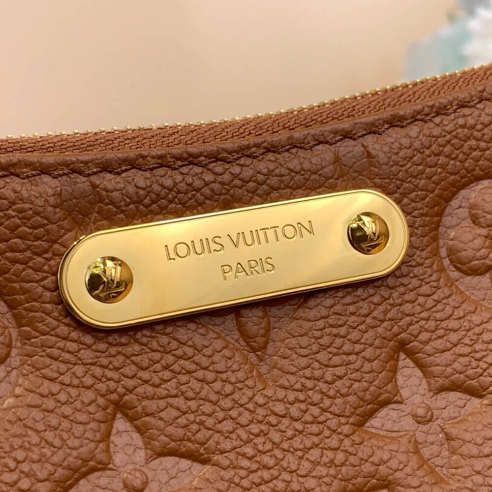 LV Liv Pochette Bag - Replica Luxury Bags™