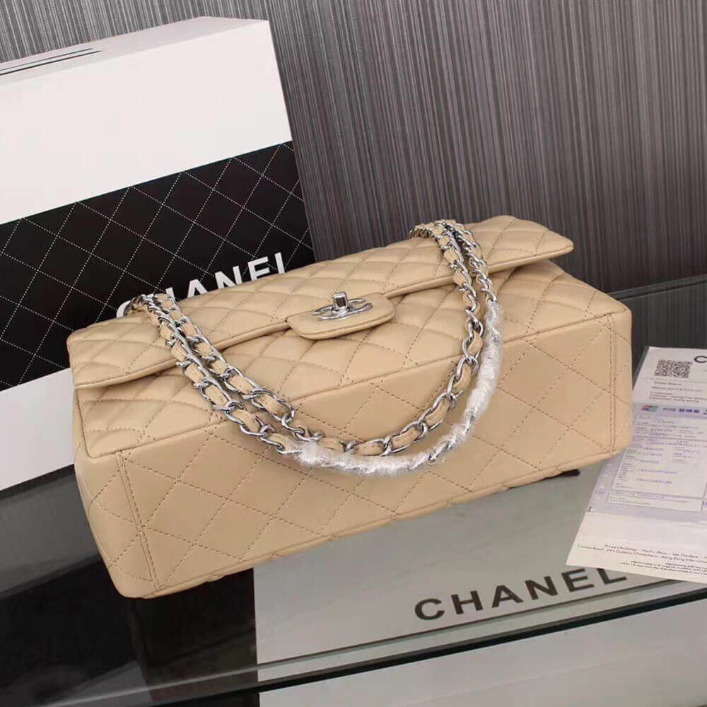 Chanel Classic Maxi Handbag - Replica Luxury Bags™