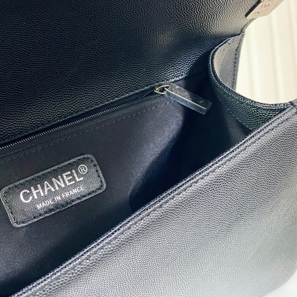 Large Boy Chanel Handbag - Replica Luxury Bags™