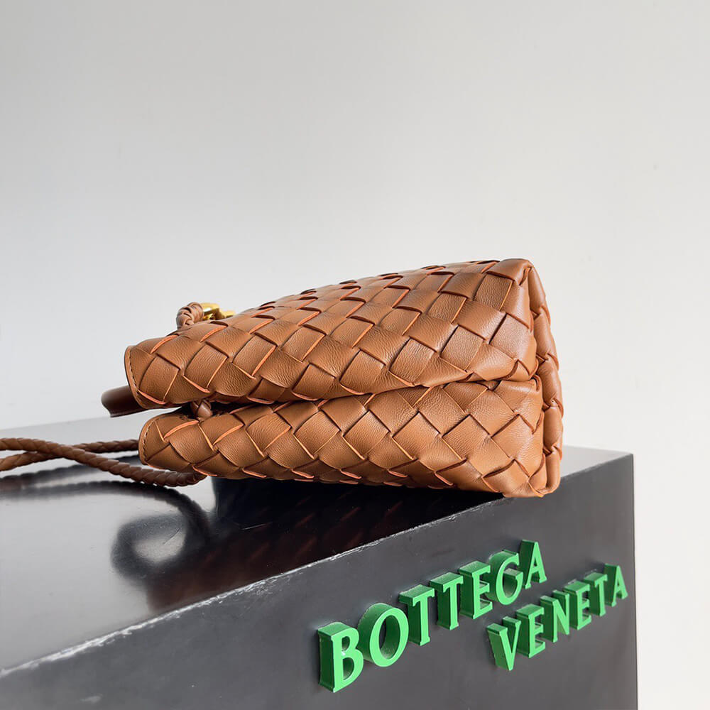 Bottega Veneta Small Andiamo Bag - Replica Luxury Bags™