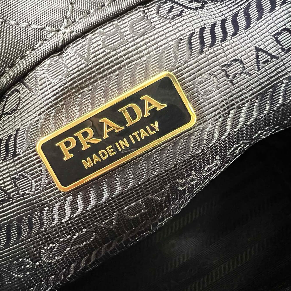 Prada Re-Edition 1995 Chaîne Re-Nylon Shoulder Bag - Replica Luxury Bags™