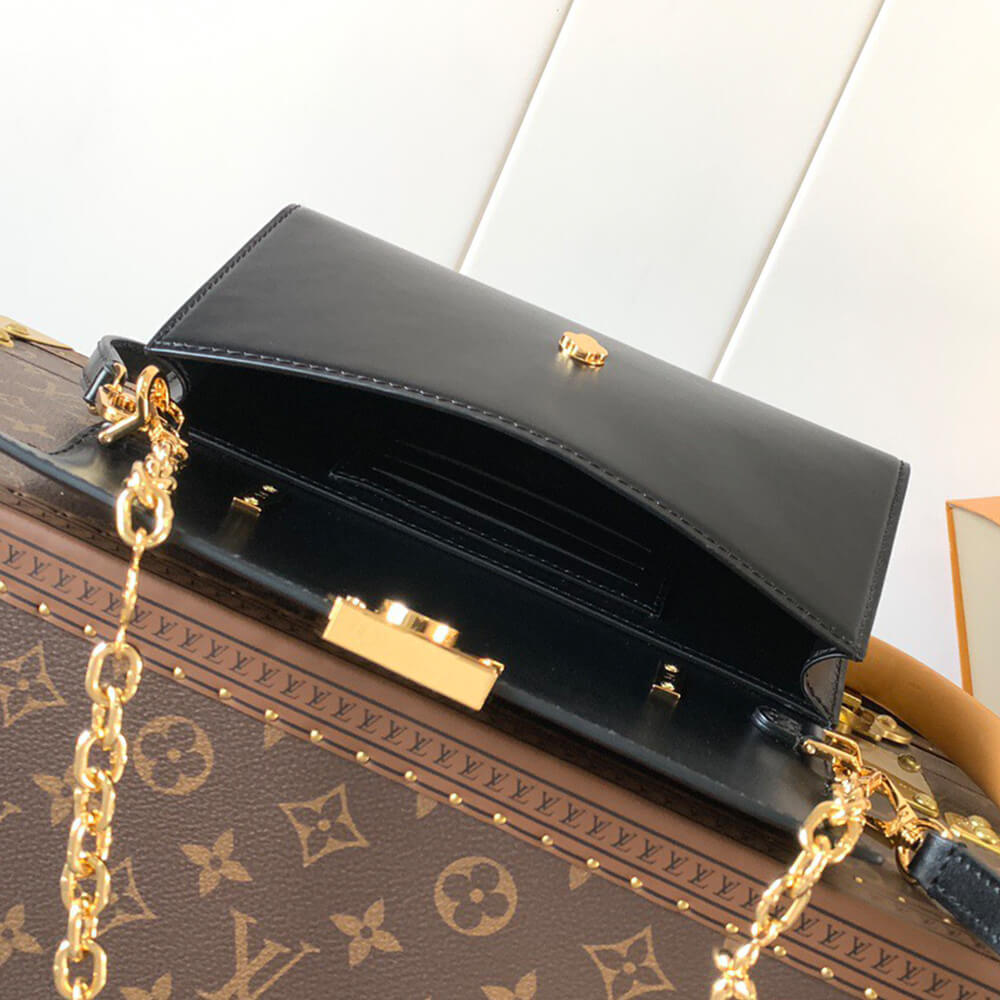 LV Wallet On Chain Capucines Bag - Replica Luxury Bags™