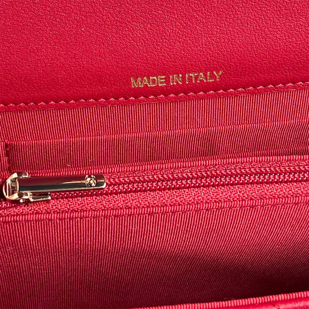 Chanel Clutch Bag With Chain - Replica Luxury Bags™