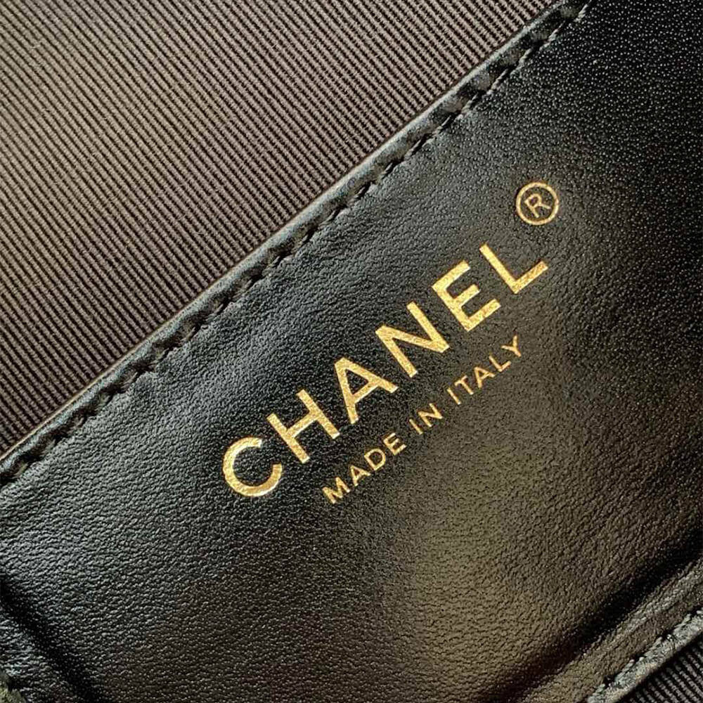 Chanel 25 Medium Handbag Suede - Replica Luxury Bags™