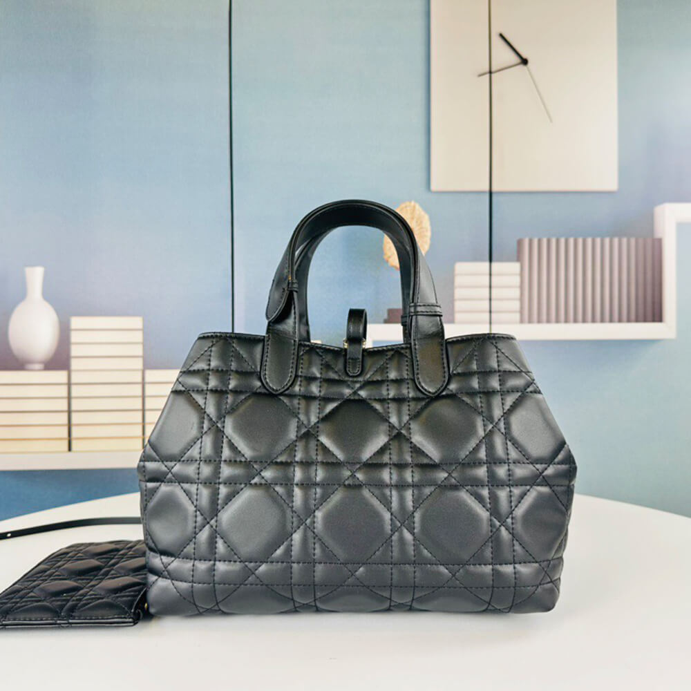 Medium Dior Toujours Bag - Replica Luxury Bags™