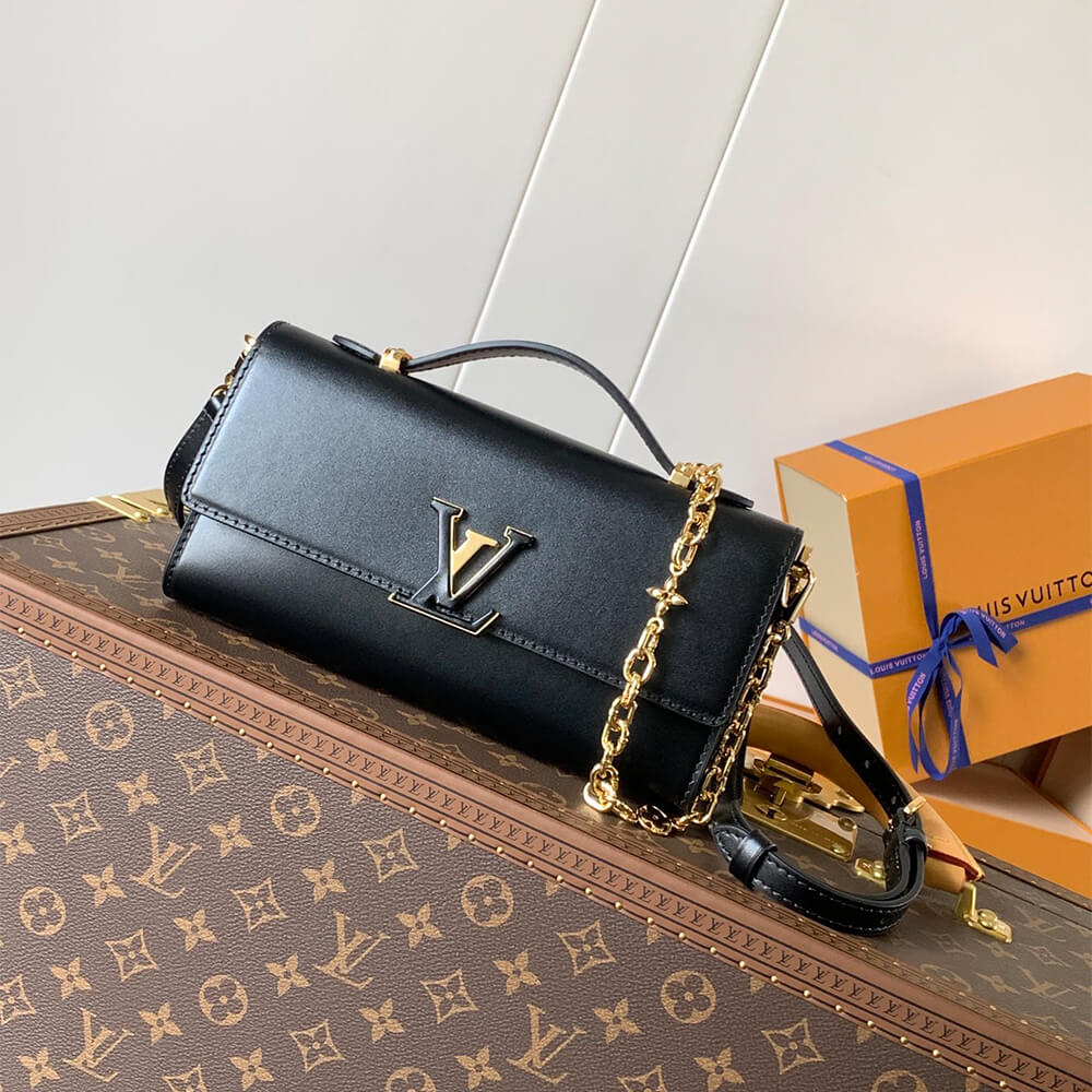 LV Wallet On Chain Capucines Bag - Replica Luxury Bags™