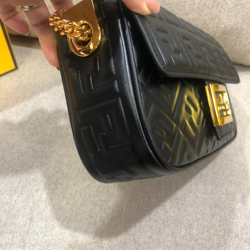 Fendi Baguette Chain Midi Bag - Replica Luxury Bags™