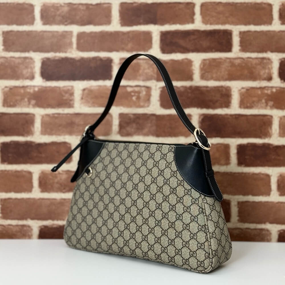 Gucci GG Emblem Medium Shoulder Bag - Replica Luxury Bags™