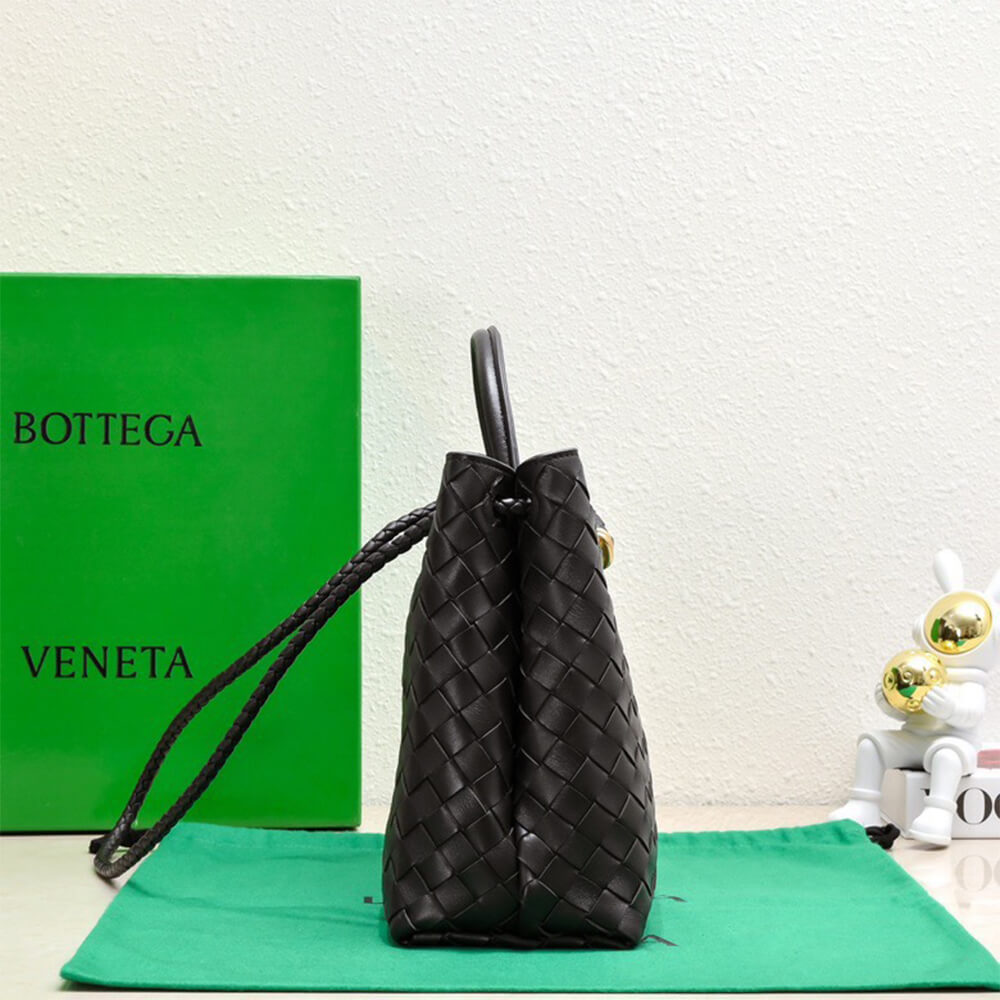 Bottega Veneta Medium Andiamo Bag - Replica Luxury Bags™