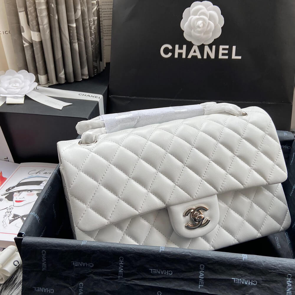 Chanel Classic Flap Medium Bag - Replica Luxury Bags™