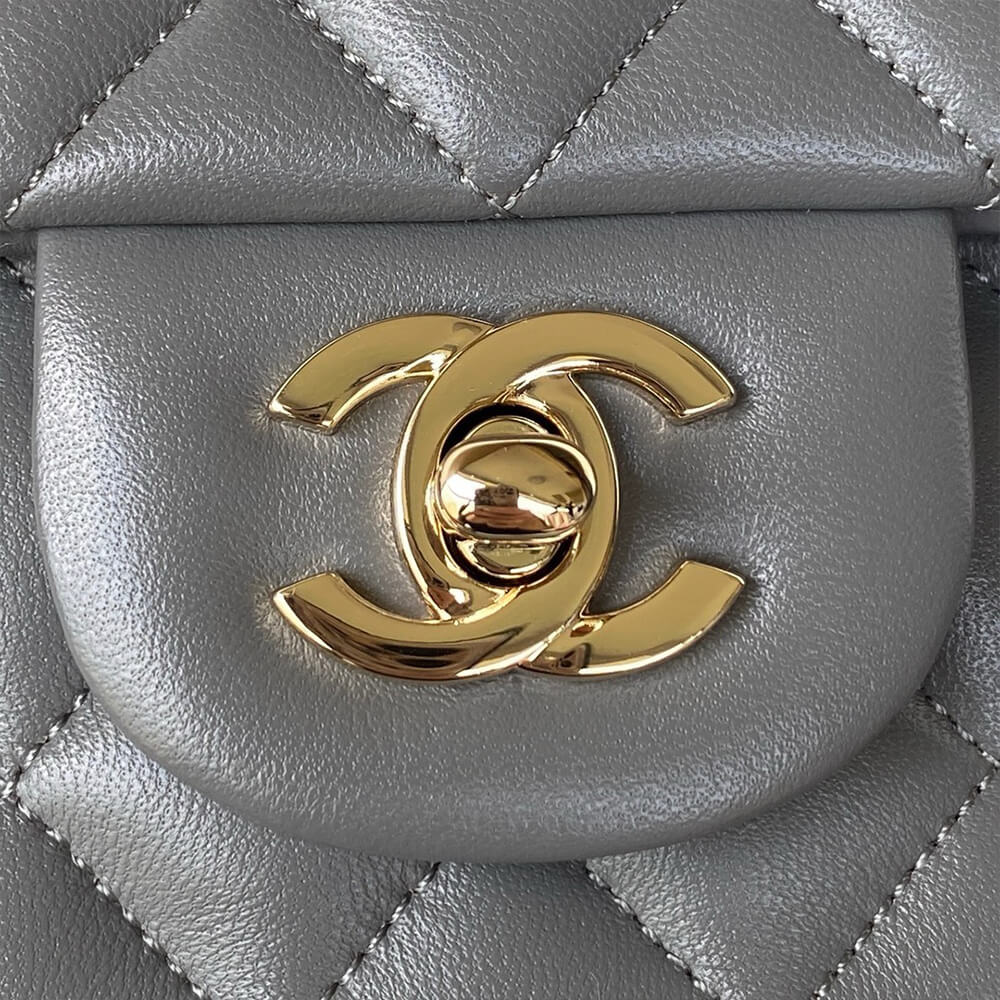 Chanel Mini Classic Handbag With Top Handle - Replica Luxury Bags™