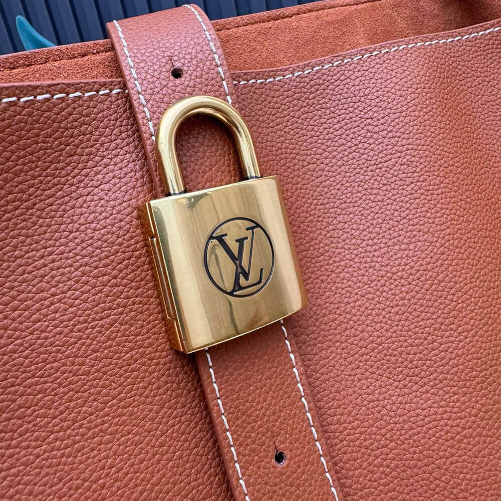 LV Low Key Cabas MM Bag - Replica Luxury Bags™