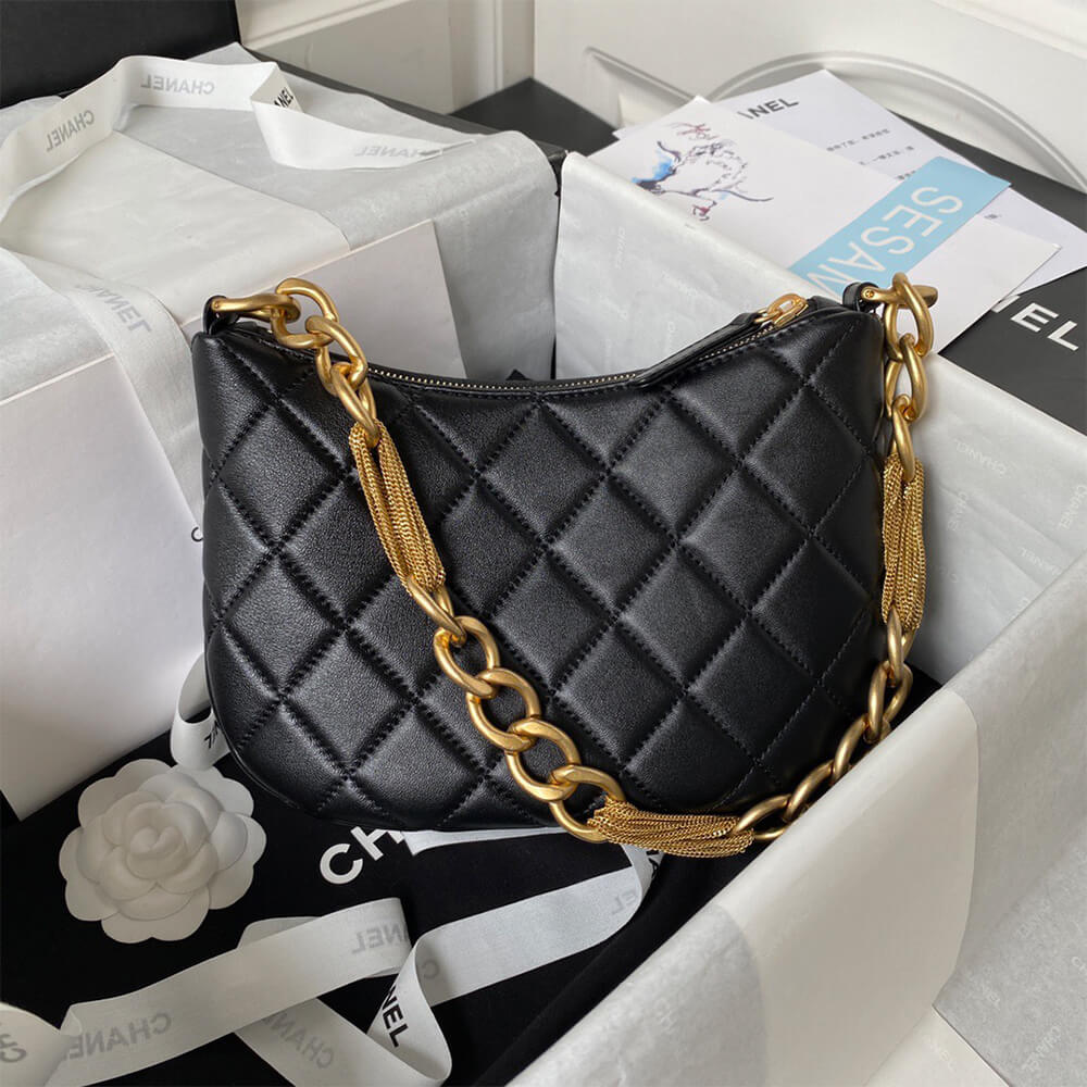 Chanel Hobo Handbag - Replica Luxury Bags™