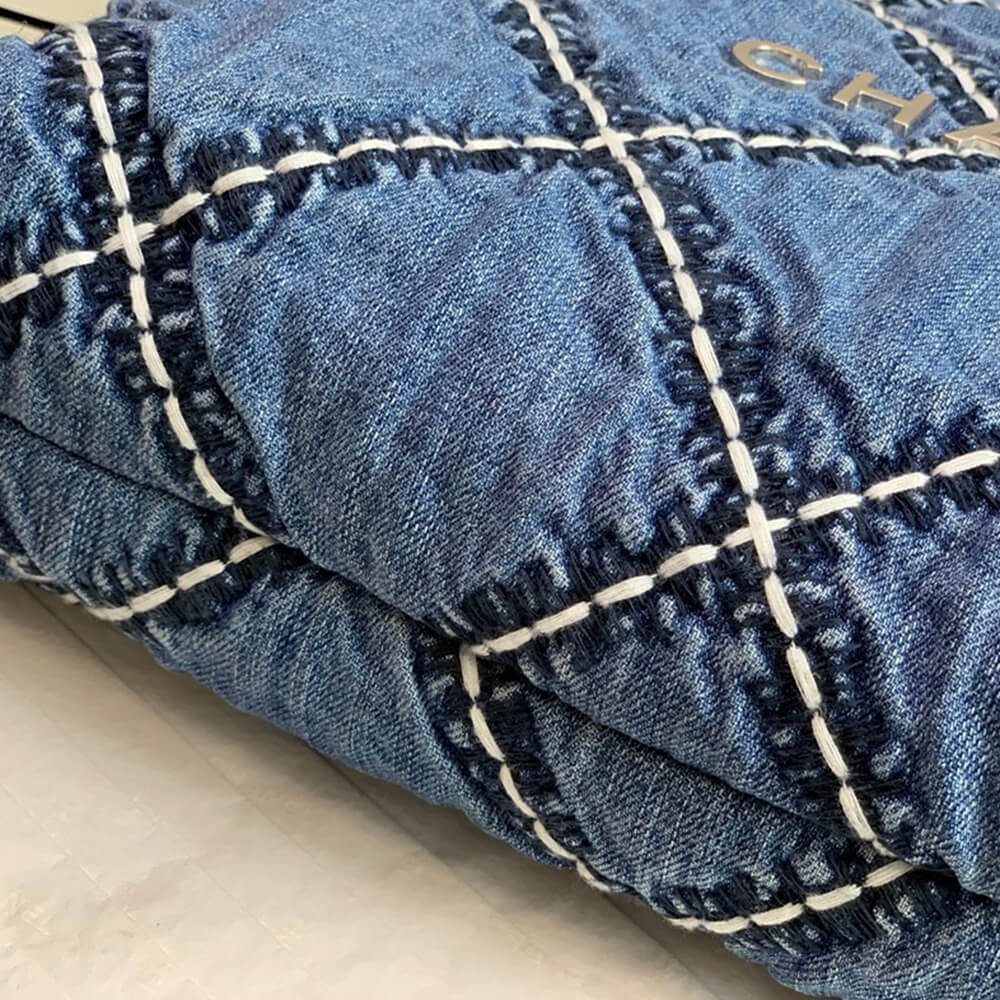 CHANEL 22 SMALL HANDBAG - Replica Luxury Bags™