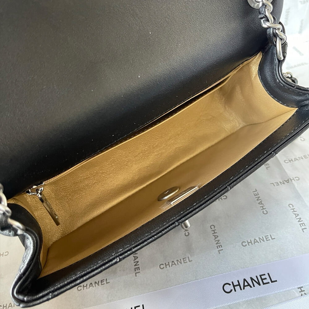 Chanel Pearl Crush Mini Rectangular Flap Bag - Replica Luxury Bags™