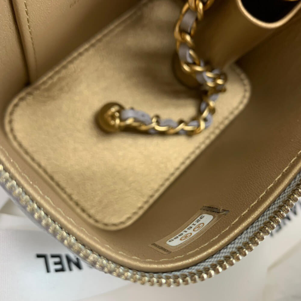 Chanel Quilted Pearl Crush Mini Vanity Case Bag - Replica Luxury Bags™