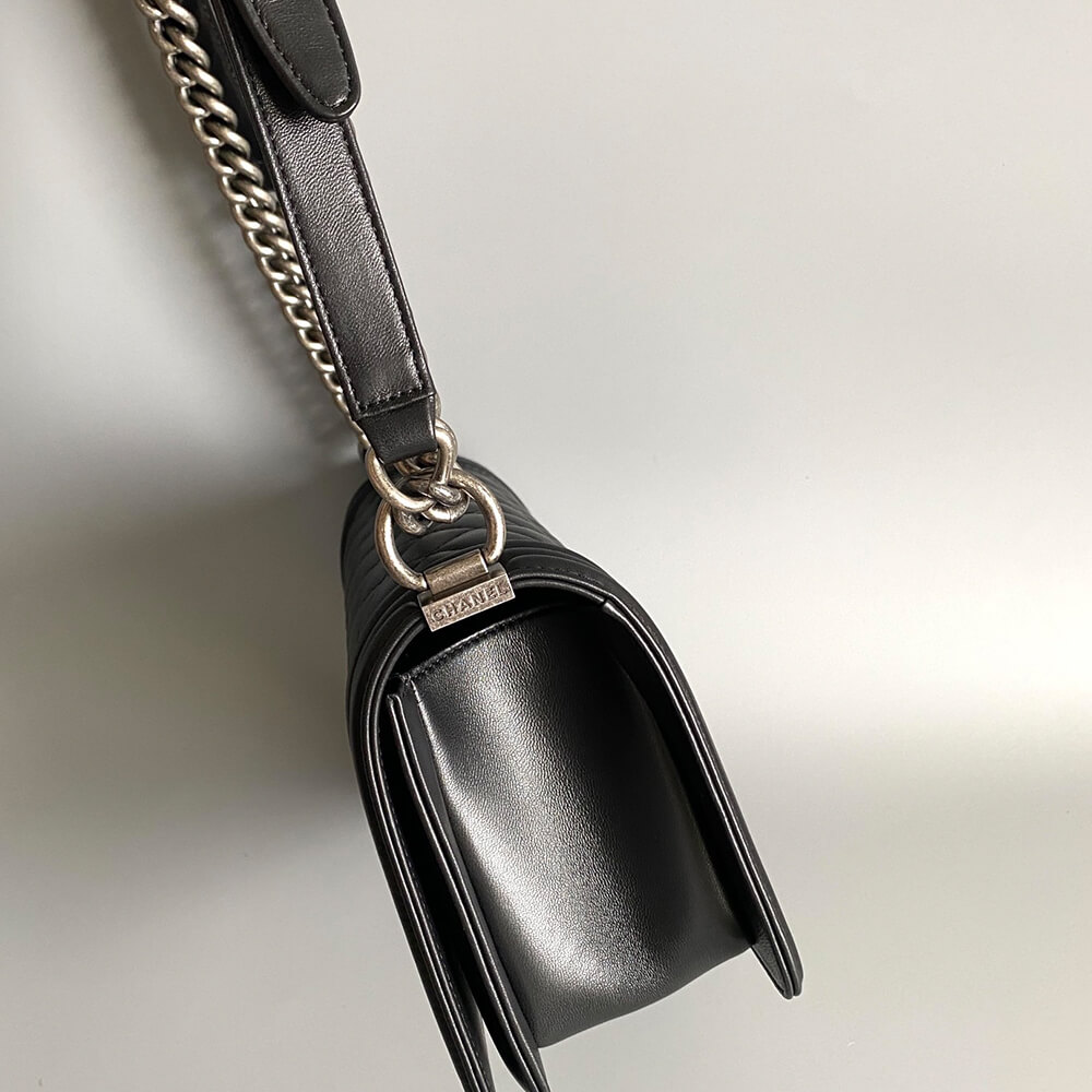 Boy Chanel Handbag - Replica Luxury Bags™