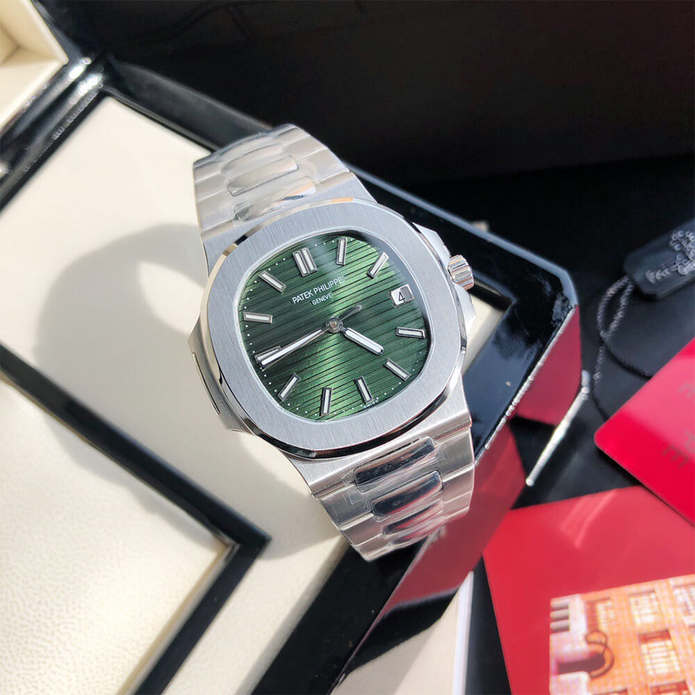 Patek Philippe Nautilus 5711/1A - Replica Luxury Bags™