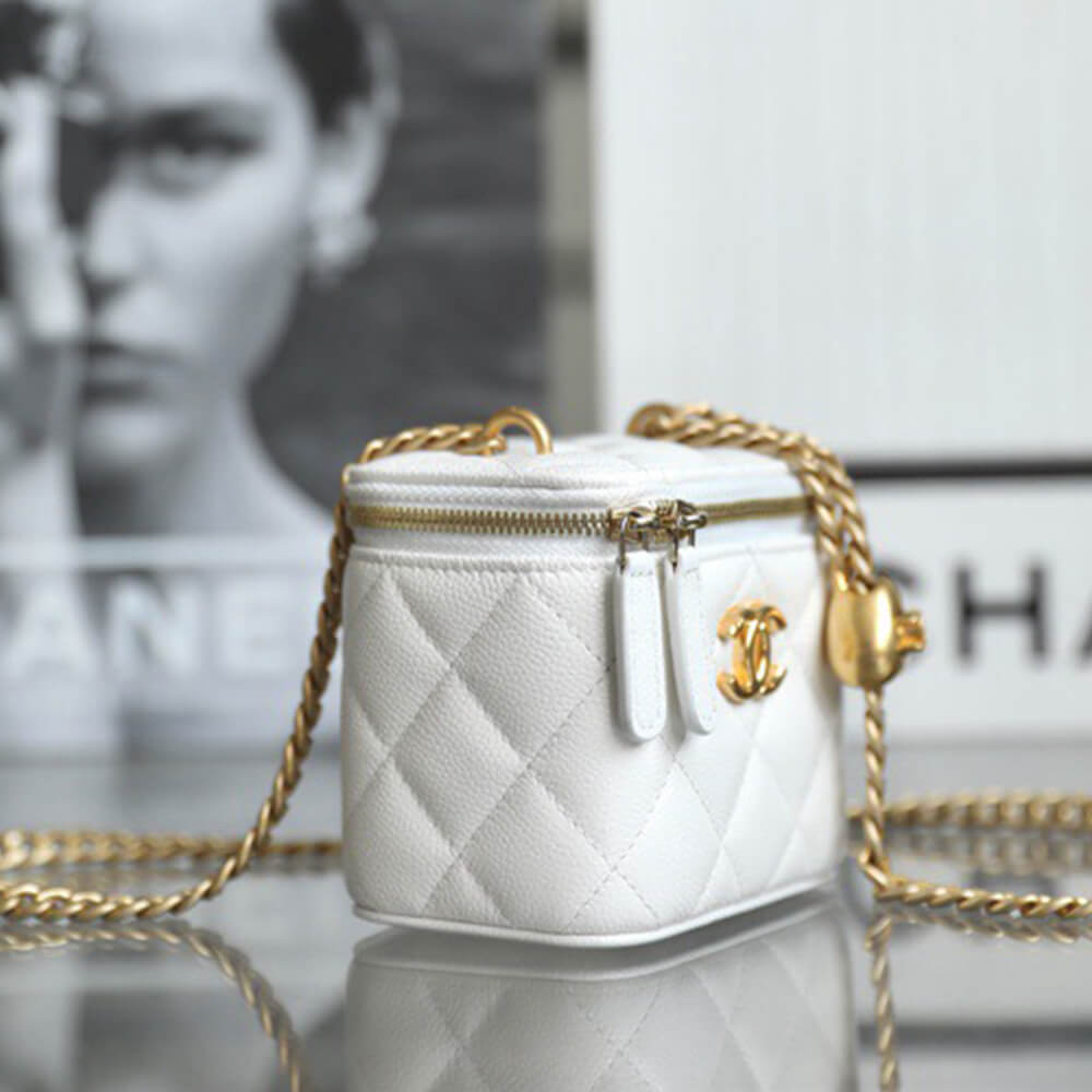 Chanel Quilted Heart Crush Mini Vanity with Chain Bag - Replica Luxury Bags™