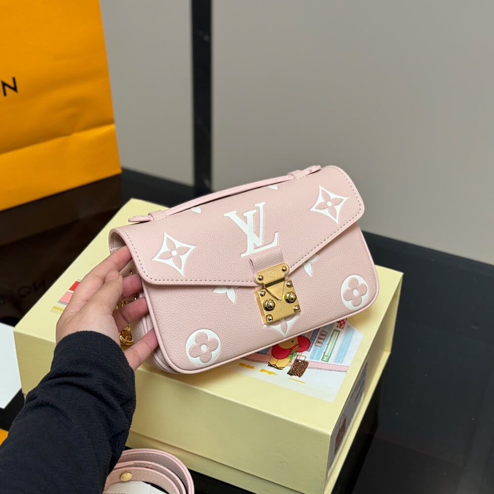 LV Pochette Métis East West Bag - Replica Luxury Bags™