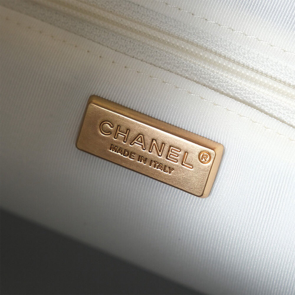 Chanel 25 Small Handbag - Replica Luxury Bags™