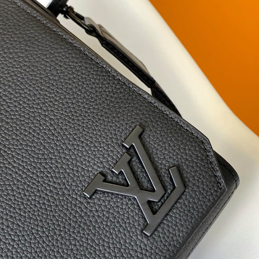 LV Takeoff Messenger Bag - Replica Luxury Bags™