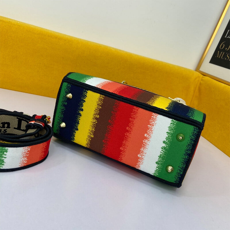 Dior Medium Lady D-Lite Handbag - Replica Luxury Bags™