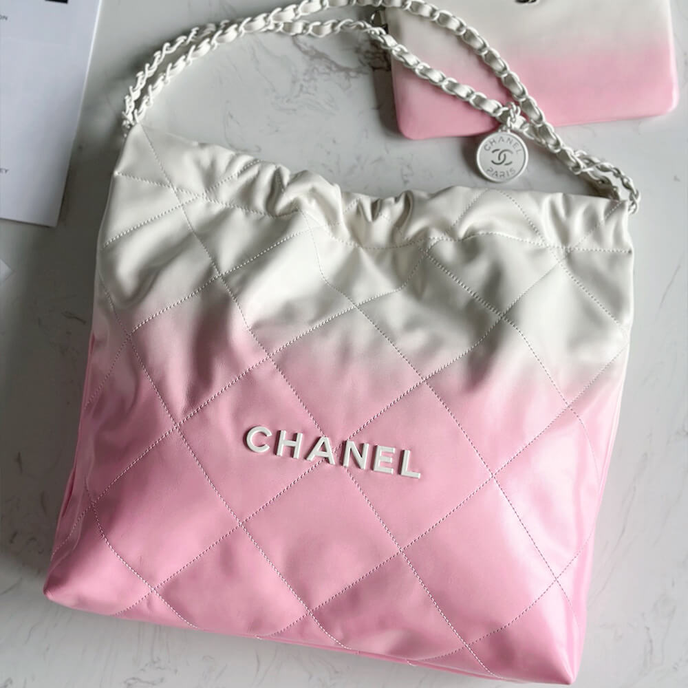 Chanel 22 Handbag - Replica Luxury Bags™