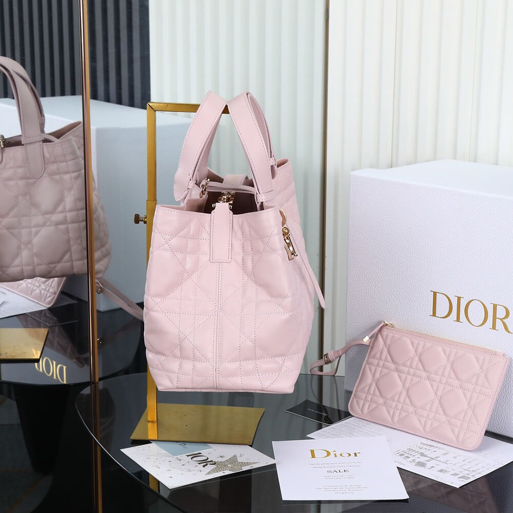 Medium Dior Toujours Bag - Replica Luxury Bags™