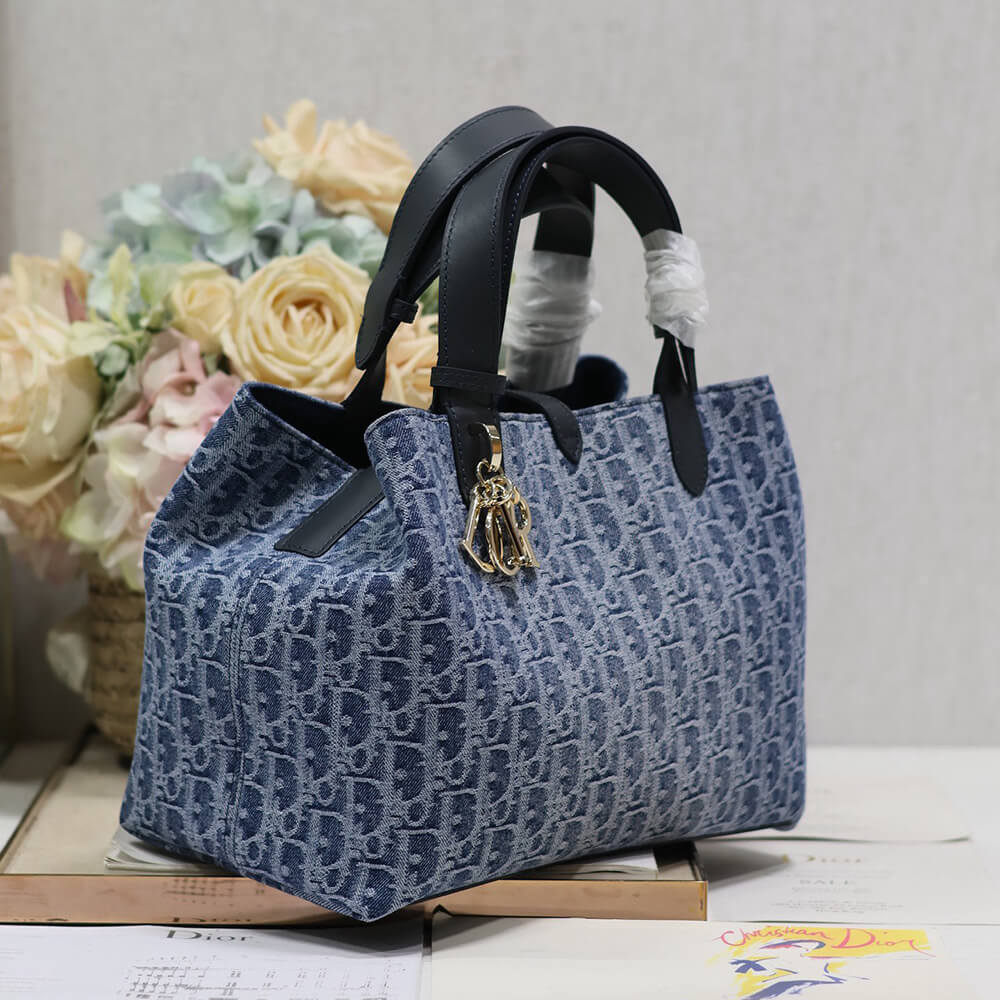 Medium Dior Toujours Bag - Replica Luxury Bags™