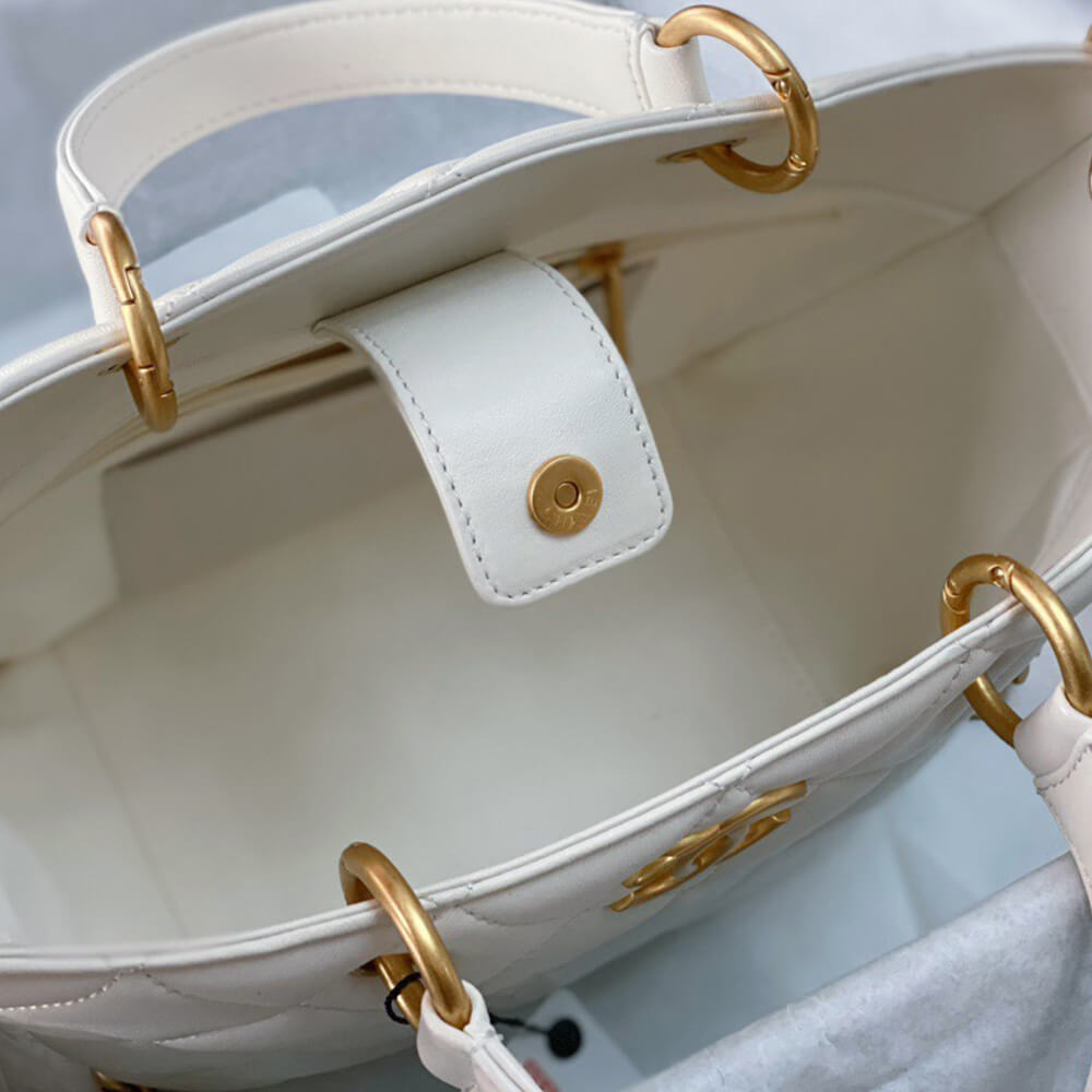 Chanel Shopping Bag - Replica Luxury Bags™