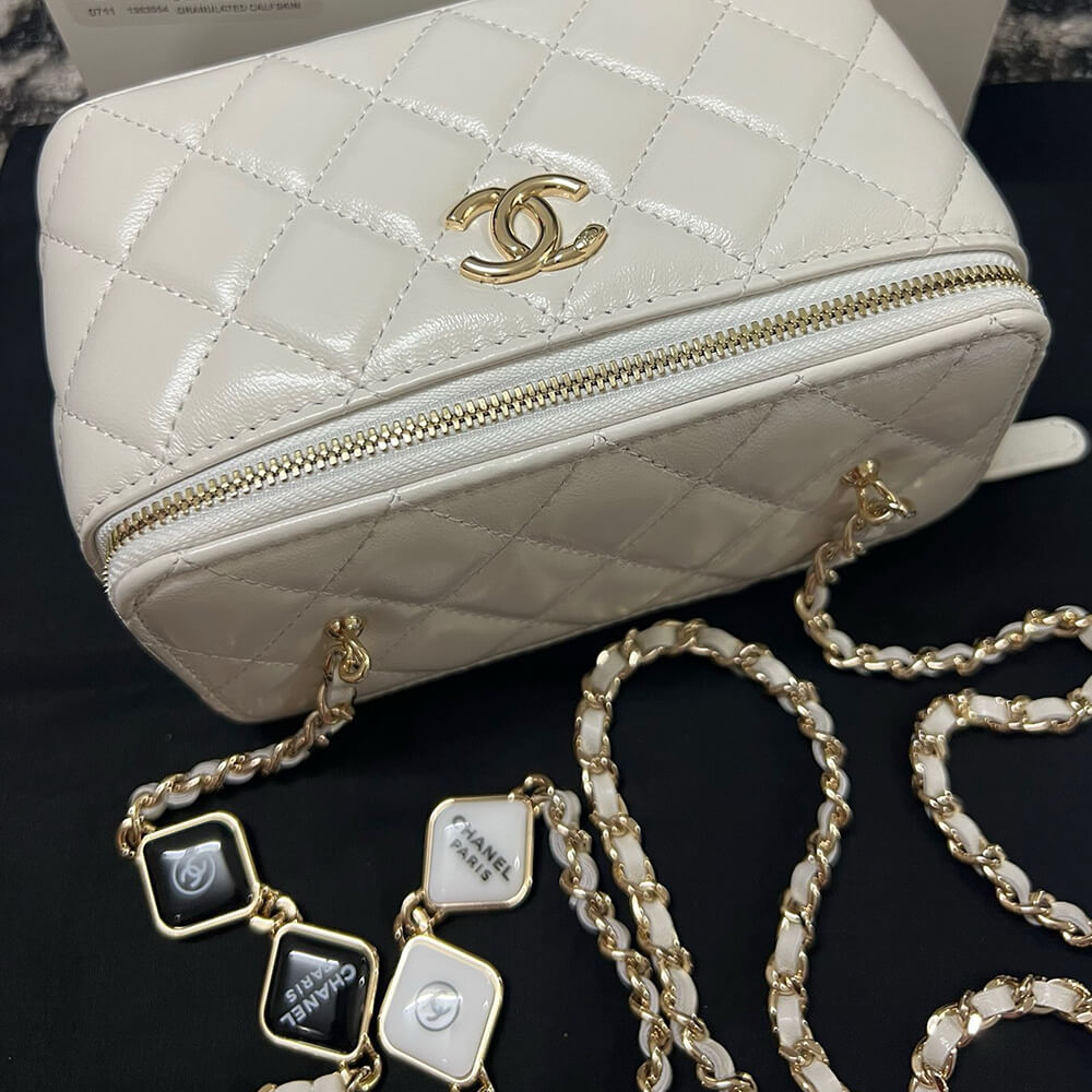 Chanel Vanity Case Bag With Chain - Replica Luxury Bags™