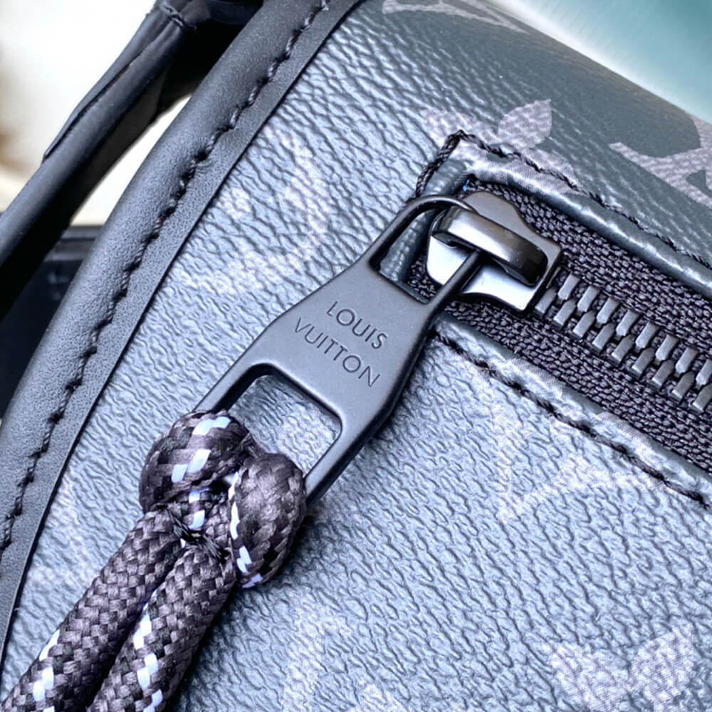 LV Pulse Messenger Bag - Replica Luxury Bags™